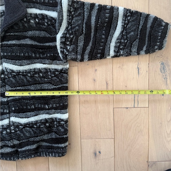 Vintage Duffel Outdoor Zip Up Fleece - Picture 5 of 8